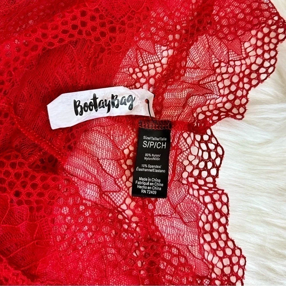 BUNDLE - BootayBag Red Flower Boyshort Panties Size Small + White XOXO Socks